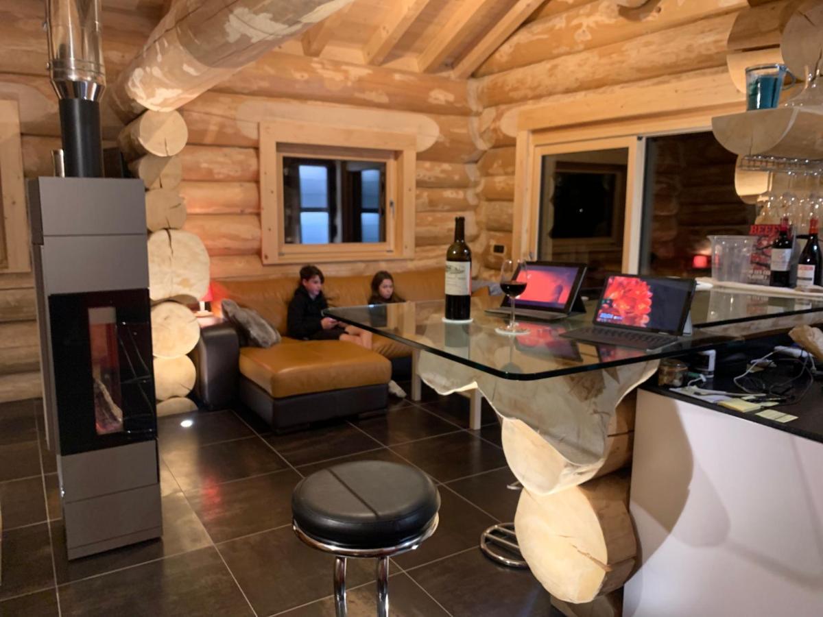 Chalet Anzac Chalet 5 Etoiles En Rondins Tout Neuf Unique Dans Les Aravis Les Villards-sur-Thones Bagian luar foto